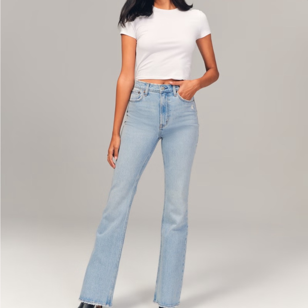 Abercrombie & Fitch The Vintage Flare High Rise